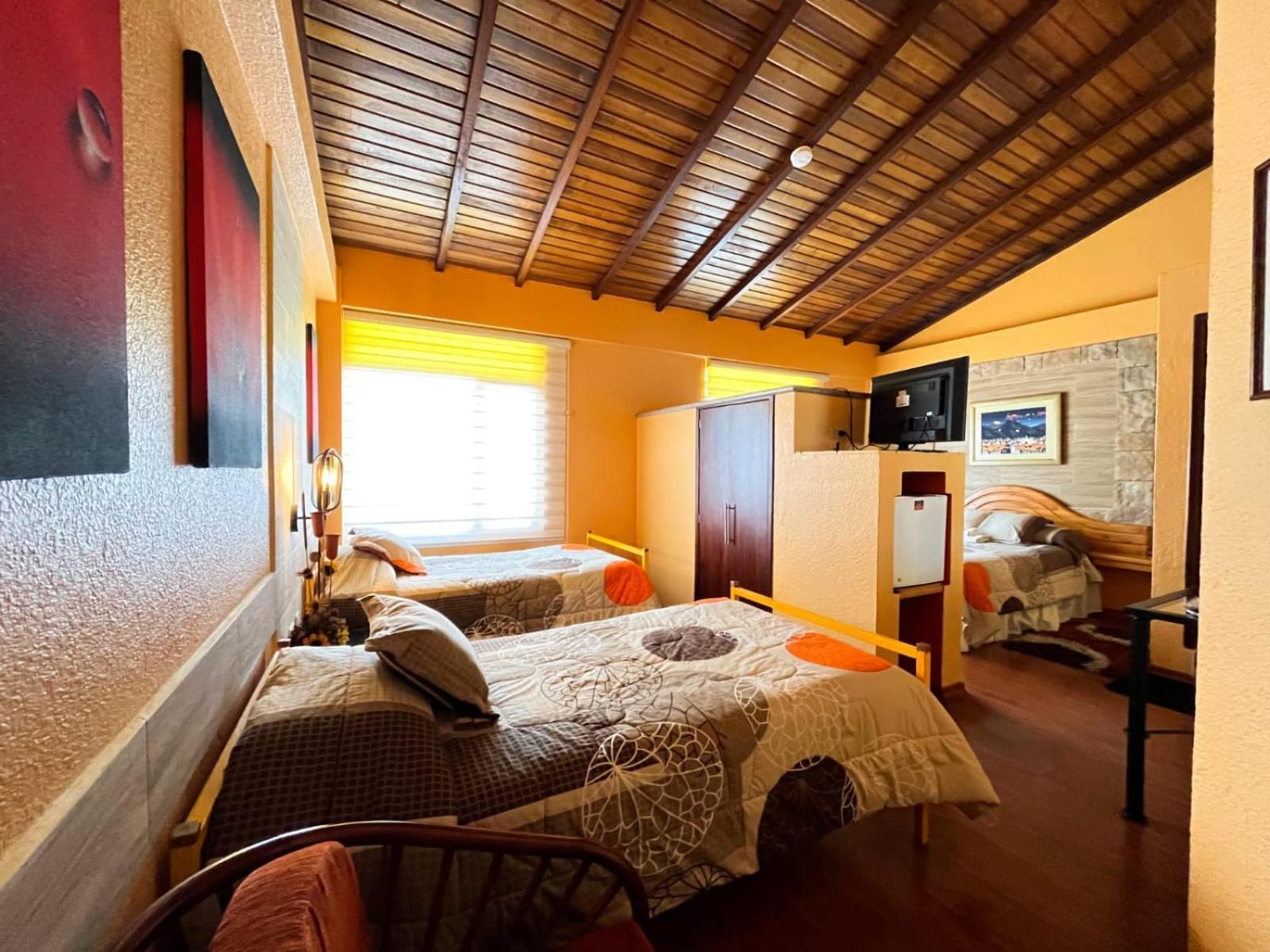 Hotel Rodelu Latacunga Bagian luar foto