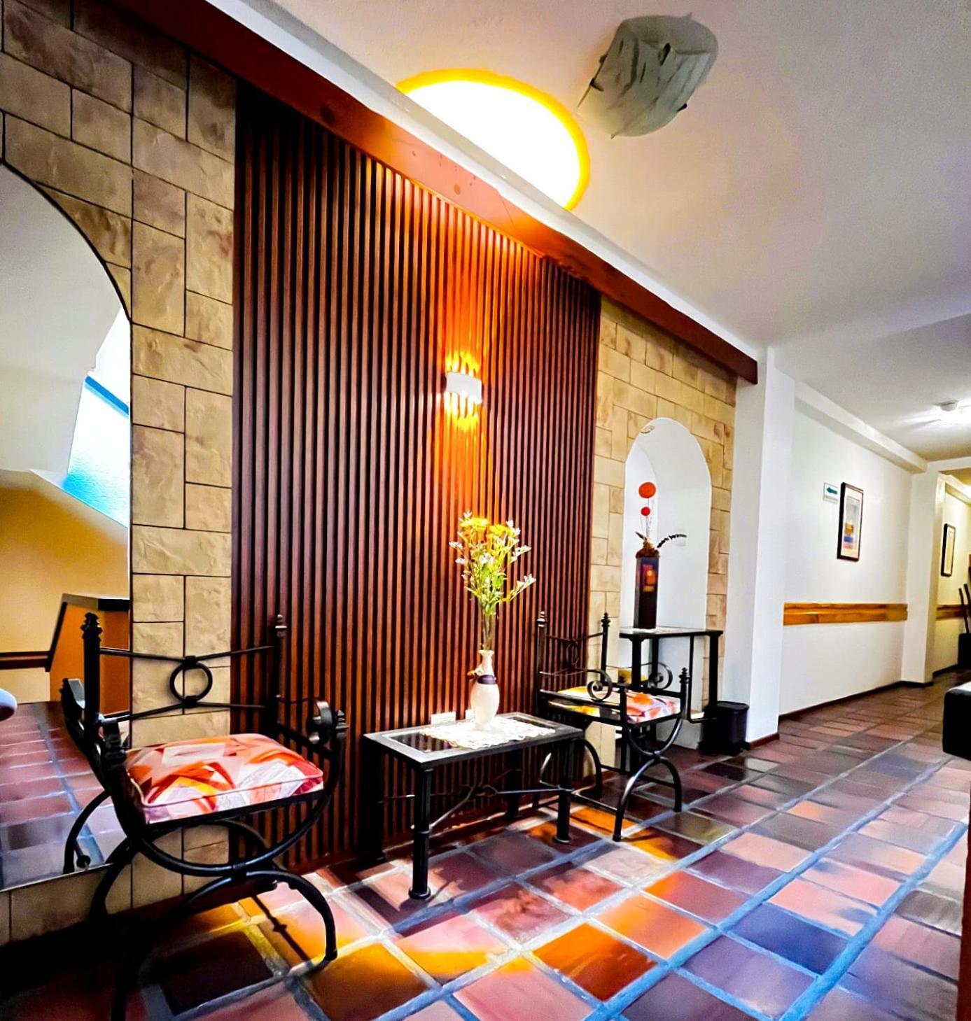 Hotel Rodelu Latacunga Bagian luar foto